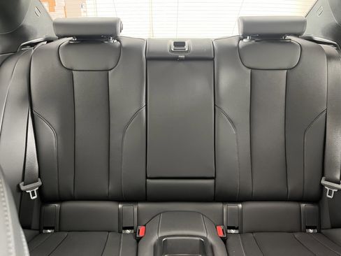 Used 2025 BMW M240i xDrive Coupe w/ Premium Package image 23