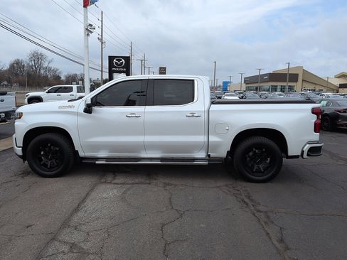 Used 2021 Chevrolet Silverado 1500 High Country w/ Technology Package image 4