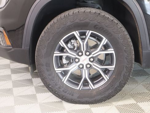 Used 2024 GMC Acadia AT4 w/ Luxury Package AWD/4WD image 21