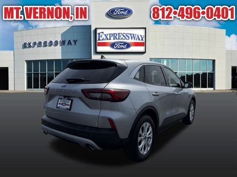 Used 2024 Ford Escape Active w/ Cold Weather Package FWD image 7