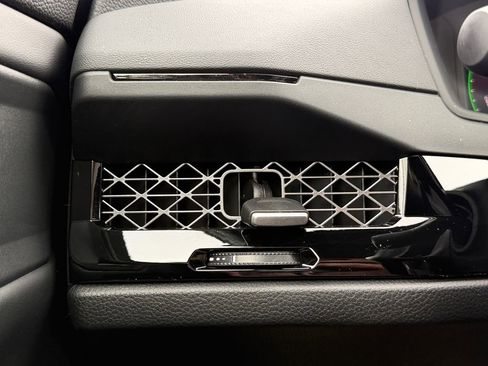 Used 2025 Honda Accord Sport image 18