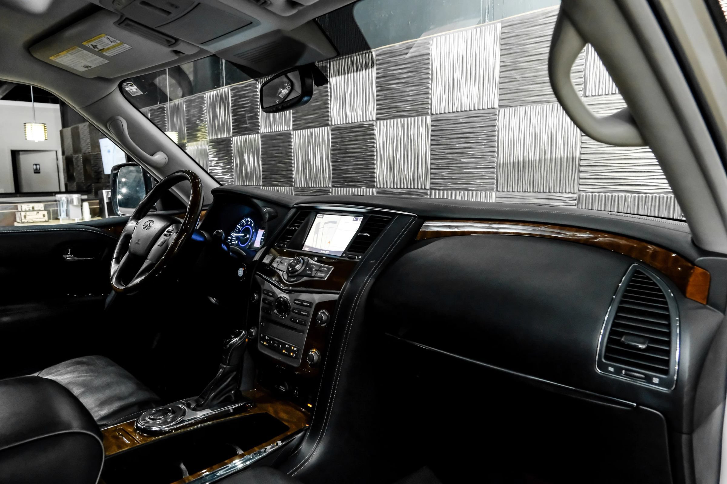 Used 2019 INFINITI QX80 2WD image 11
