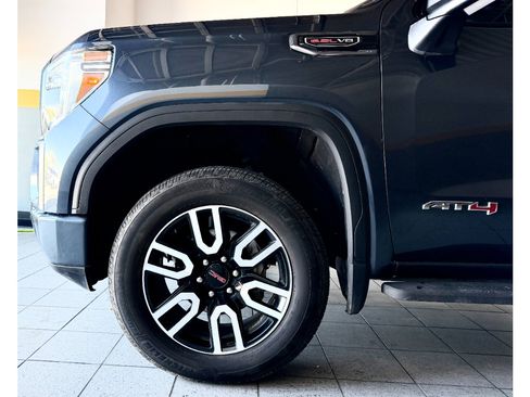Used 2021 GMC Sierra 1500 AT4 w/ AT4 Value Package AWD/4WD image 13