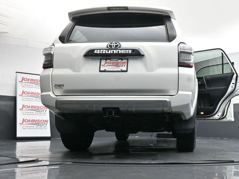 Used 2019 Toyota 4Runner TRD Off-Road image 43