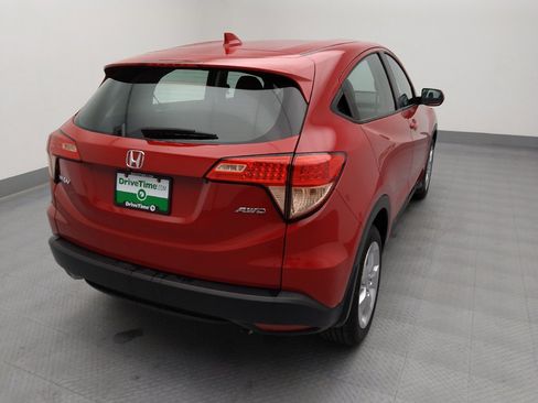 Used 2016 Honda HR-V LX image 7