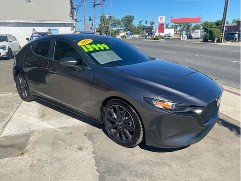 Used 2019 MAZDA MAZDA3 AWD Hatchback image 8