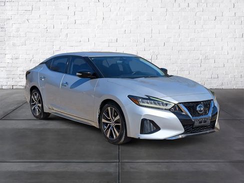Used 2019 Nissan Maxima 3.5 SV w/ Floor Mat Group image 2