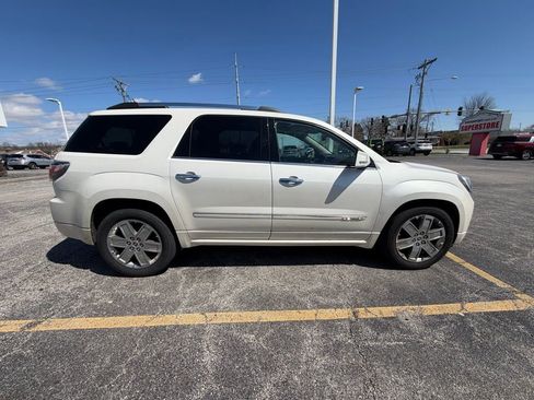 Used 2015 GMC Acadia Denali image 2