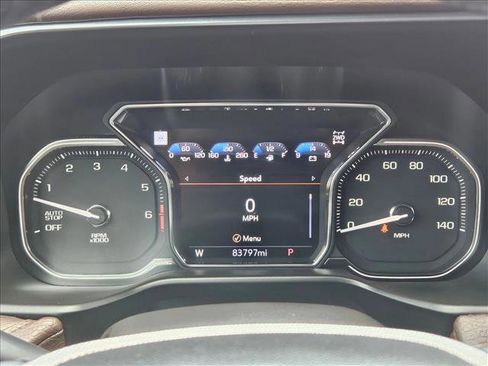 Used 2021 GMC Yukon Denali w/ Denali Premium Package AWD/4WD image 11