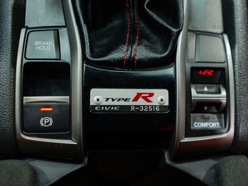 Used 2019 Honda Civic Type R image 34