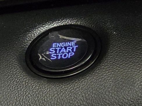 Certified 2025 Hyundai Elantra Sport FWD image 30