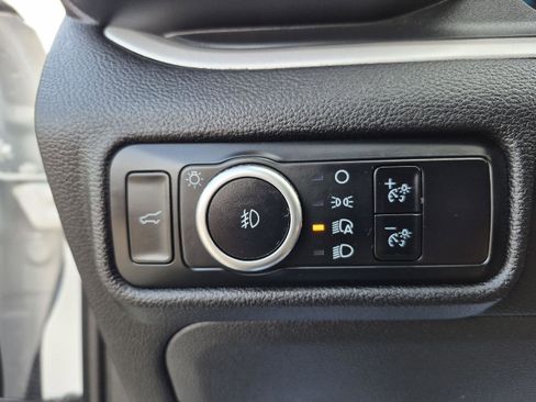 Certified 2023 Ford Explorer XLT w/ Equipment Group 202A image 14