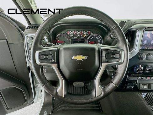 Used 2022 Chevrolet Silverado 2500 LT w/ Convenience Package AWD/4WD image 15