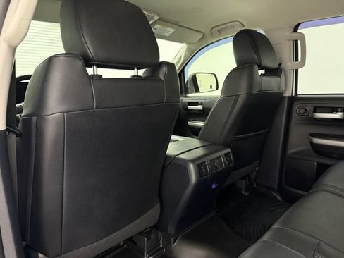 Used 2020 Toyota Tundra SR5 w/ SR5 Leather Package RWD image 31