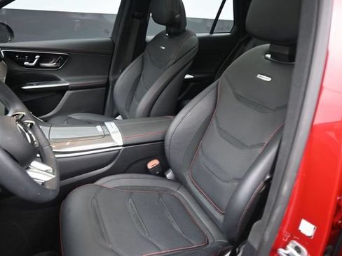 Certified 2025 Mercedes-Benz GLC 43 AMG 4MATIC image 33