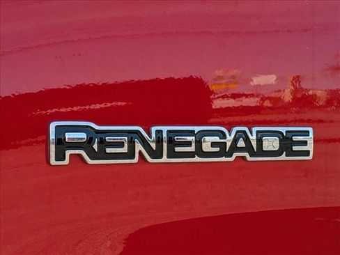 Used 2021 Jeep Renegade Latitude image 23