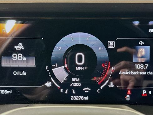 Certified 2026 GMC Acadia Elevation w/ Elevation Premium Package FWD image 10