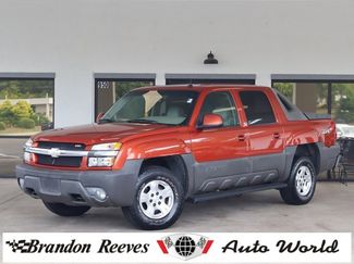 Used 2003 Chevrolet Avalanche 4x4 w/ Suspension Package, Off-Road image 1