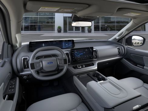 New 2026 Ford Expedition Active AWD/4WD image 9