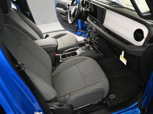 New 2025 Jeep Wrangler Sport S image 17