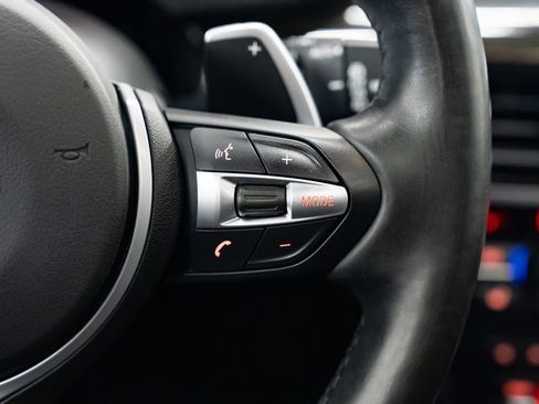 Used 2018 BMW X5 xDrive40e image 16