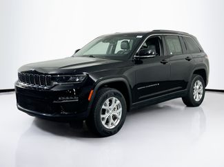 Used 2023 Jeep Grand Cherokee Limited AWD/4WD video 1