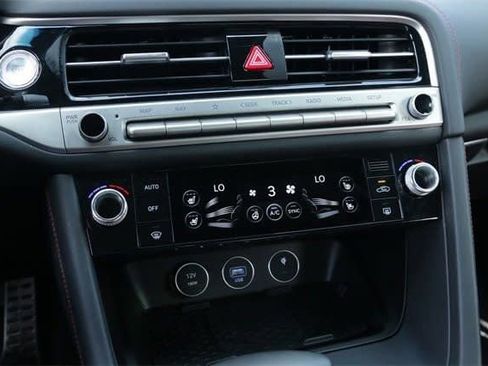 Used 2025 Genesis G70 3.3T Advanced w/ Sport Prestige Package image 18