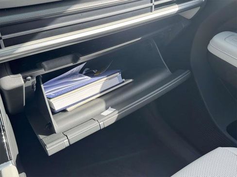 Used 2025 Hyundai Santa Fe SEL image 32