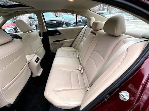 Used 2015 Honda Accord EX-L image 19
