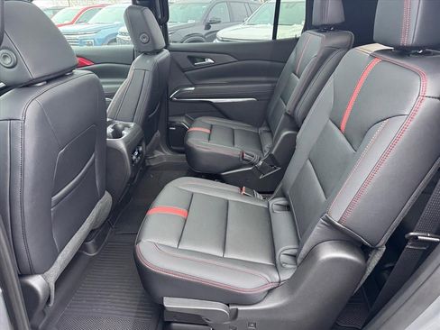New 2026 Chevrolet Traverse RS w/ LPO, Floor Liner Package image 6