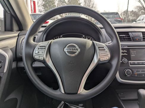 Used 2017 Nissan Altima 2.5 S w/ Power Driver Seat Package image 15