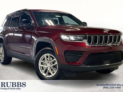 New 2025 Jeep Grand Cherokee Laredo X w/ Luxury Tech Group I