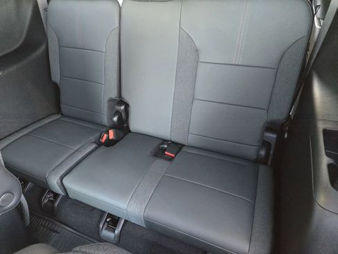 New 2026 GMC Acadia AT4 w/ LPO, Floor Liner Package image 21