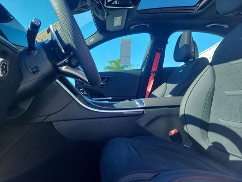 New 2026 Mercedes-Benz C 43 AMG 4MATIC Sedan image 23