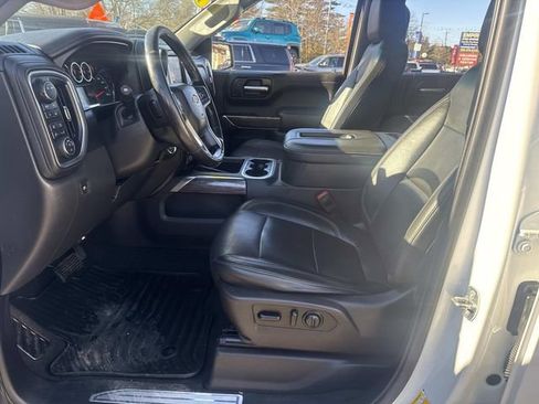 Used 2020 Chevrolet Silverado 1500 LTZ w/ LTZ Premium Package image 21