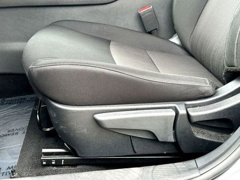 Used 2025 Nissan Sentra SV FWD image 12