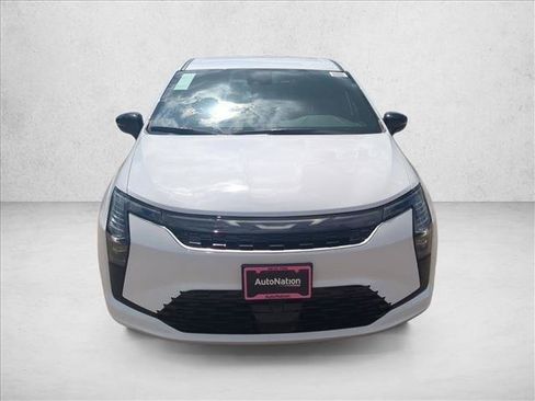 New 2027 Chrysler Pacifica Select FWD image 6