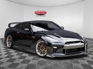 Used 2017 Nissan GT-R Premium w/ Premium Interior Package AWD/4WD video 1