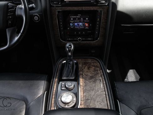 Used 2021 INFINITI QX80 Premium Select w/ All-Season Package AWD/4WD image 30