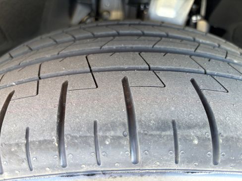 Used 2026 BMW X5 xDrive40i w/ M Sport Package image 12