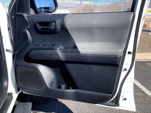 Certified 2020 Toyota Tacoma SR image 20