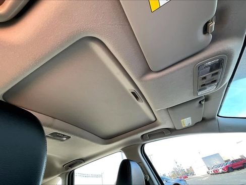 Used 2017 Honda Fit EX-L image 14