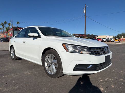 Used 2018 Volkswagen Passat 2.0T SE image 11