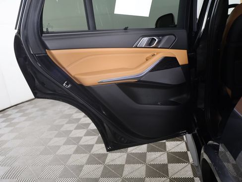 Used 2024 BMW X5 xDrive40i AWD/4WD image 28