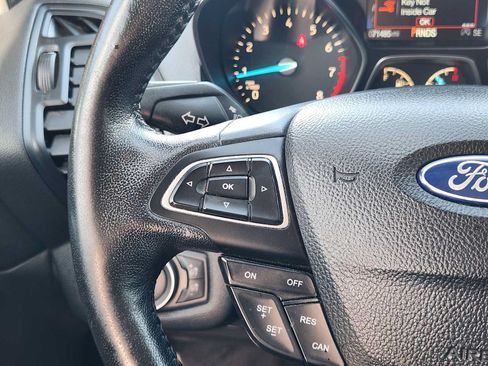 Used 2019 Ford Escape SEL FWD image 27