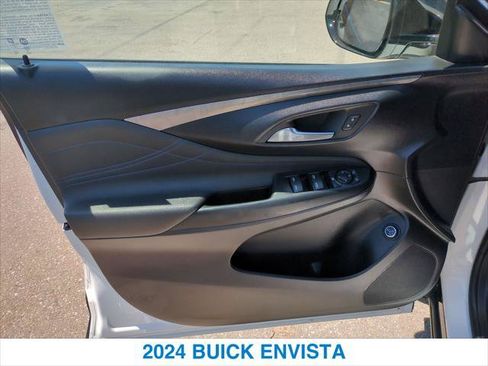 Used 2024 Buick Envista Sport Touring w/ Convenience I Package FWD image 12