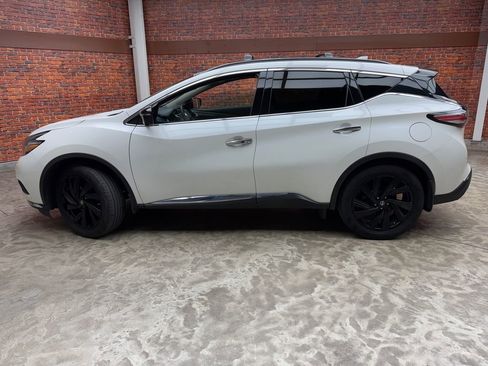 Used 2017 Nissan Murano Platinum w/ Platinum Technology Package image 2