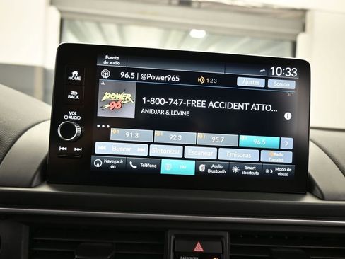 Used 2024 Honda Pilot Touring image 27