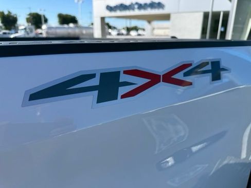 New 2026 Chevrolet Silverado 1500 RST w/ Redline Edition AWD/4WD image 7