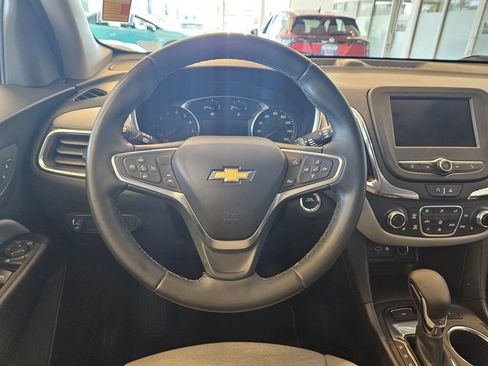 Used 2023 Chevrolet Equinox LT w/ Driver Convenience Package AWD/4WD image 16